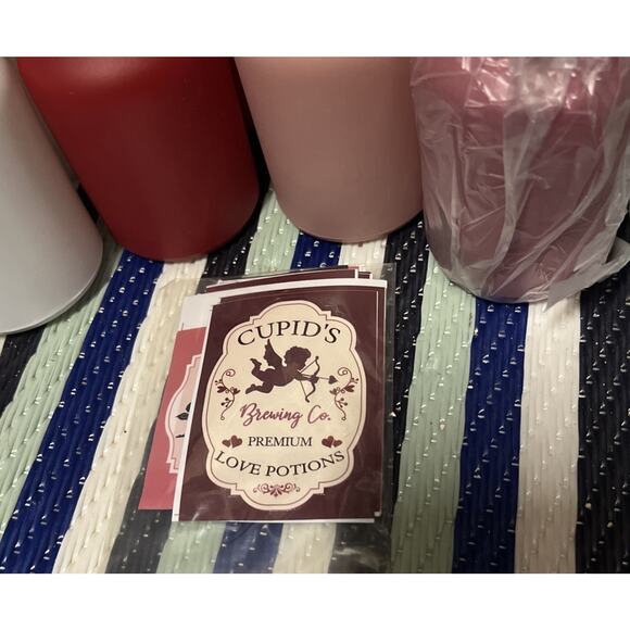 8 Pcs Cork Ceramic Bottles Including Labels To Decorate Pink Red White 4”New - Picture 2 of 2